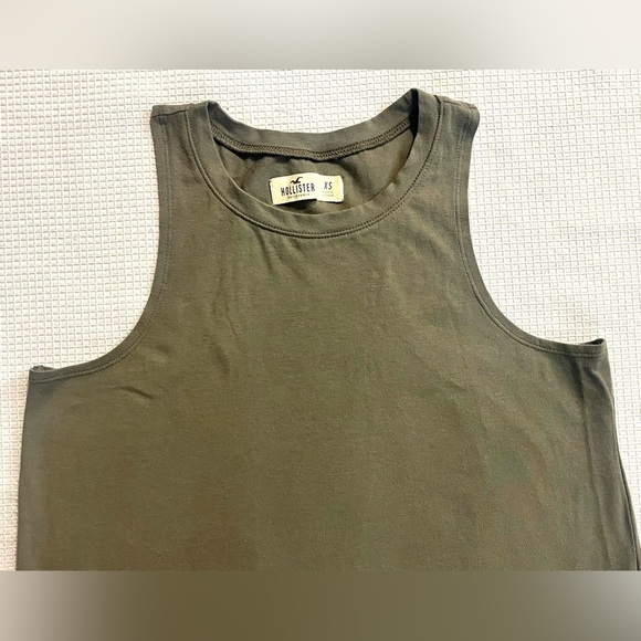 Hollister Women’s Olive Green Tank Top with Lace Hem Size XS - Picture 5 of 13